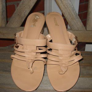 CREAM/BEIGE FLIP FLOPS/SANDALS SIZE 10M